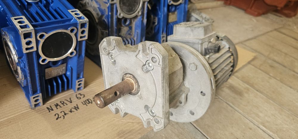 0,37квт 350 об 220/380в мотор-редуктор редуктор мото