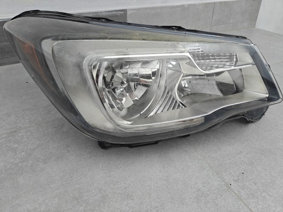 Фара Subaru Legacy 2018  задня права Forester 2016