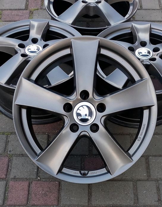 Диски R17 5×112  Volkswagen Touran Jetta GOLF PASSAT Skoda Audi MERCEDES