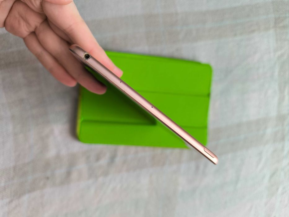 iPad Mini 7.9" 2019 64 ГБ iOS 26