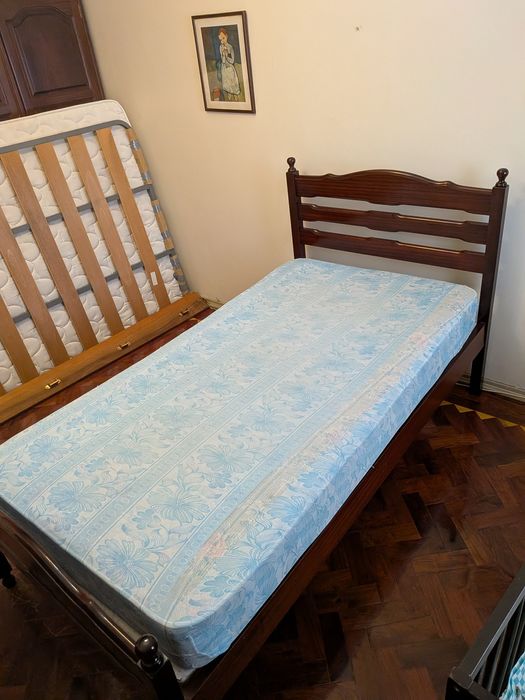 Cama com colchão