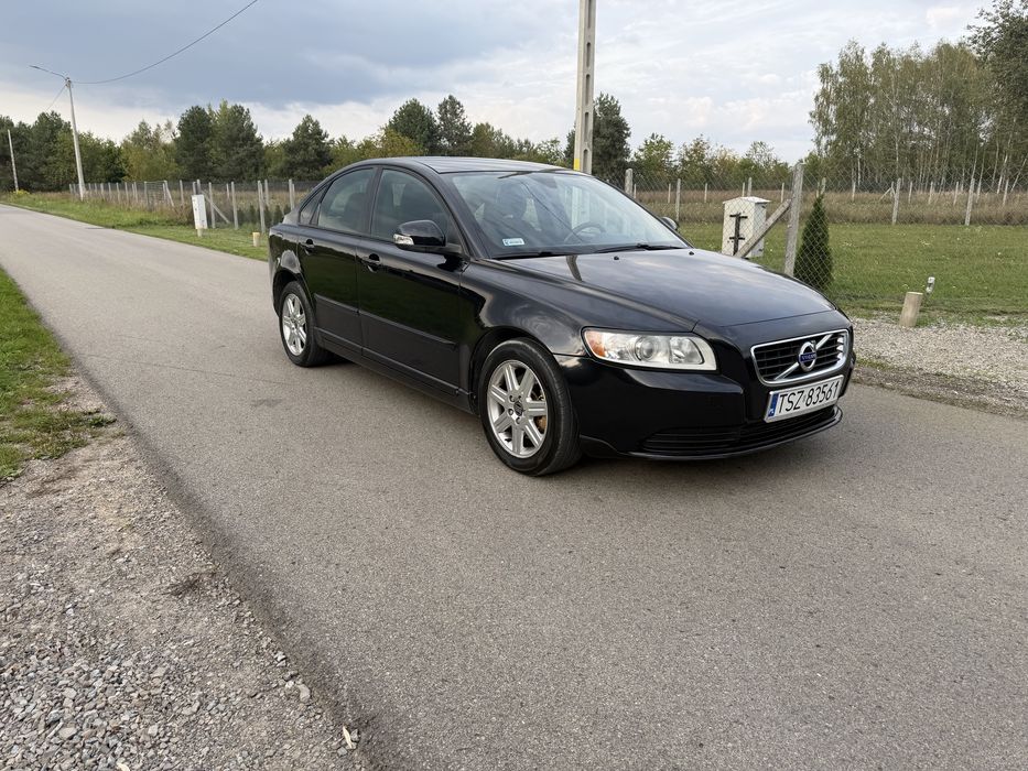 Volvo S40