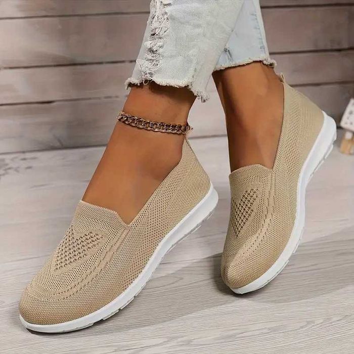Lekkie oddychające buty r 40/25,3 cm
