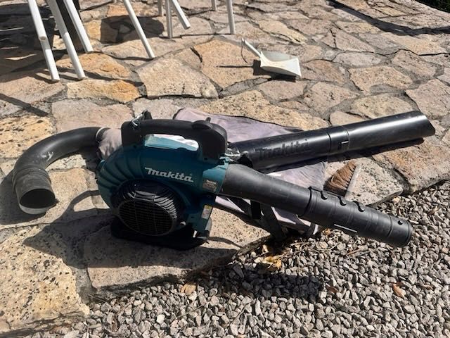 Makita Soprador DUB363