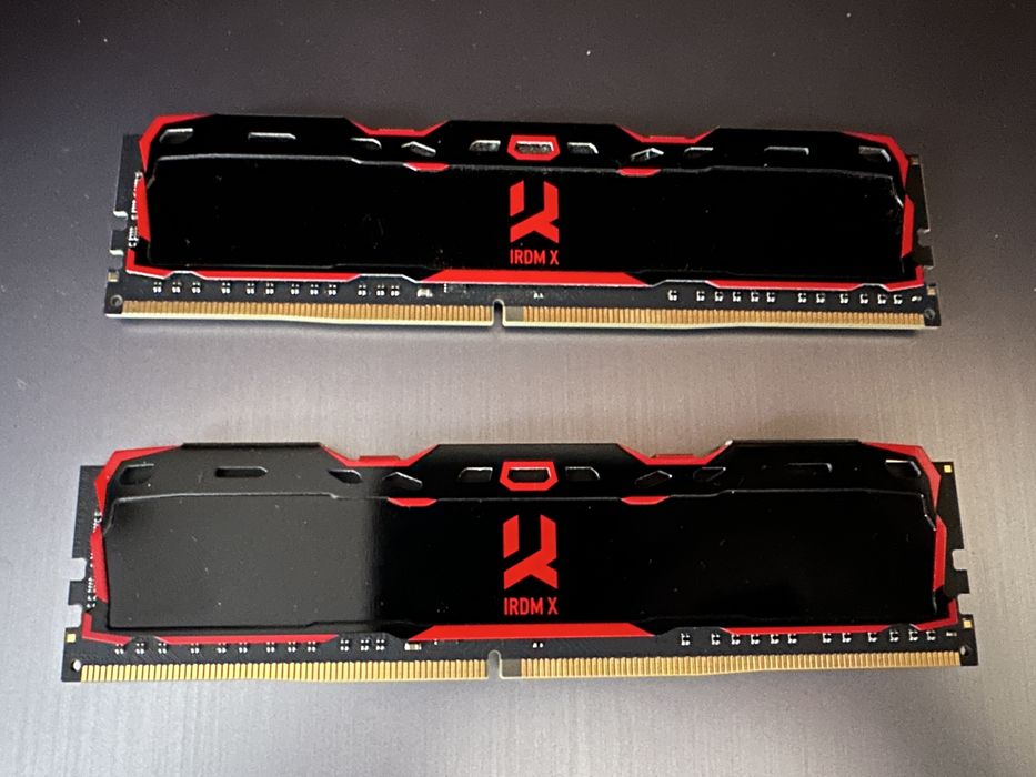 IRDM X 16GB (2×8GB) DDR4 3200 МГц CL16