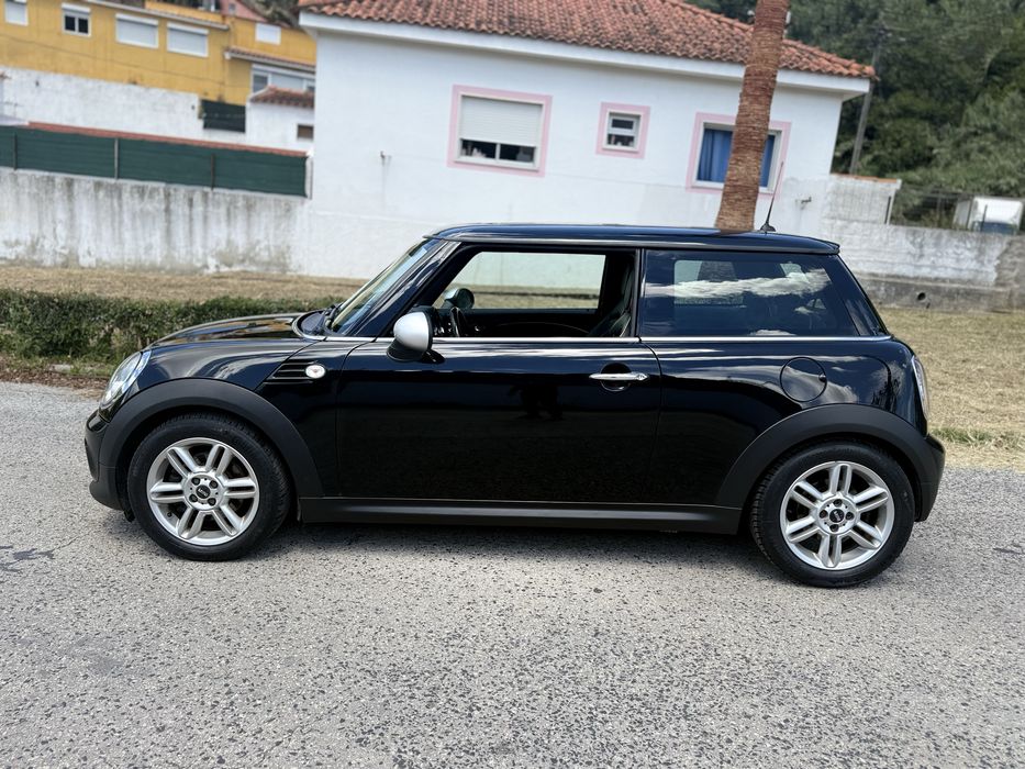 Mini Cooper 1.6 D 2011 - BMW