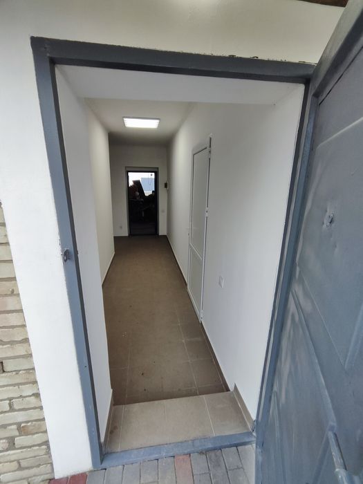 Оренда приміщення під СТО, склад з новим підйомником та  офісом