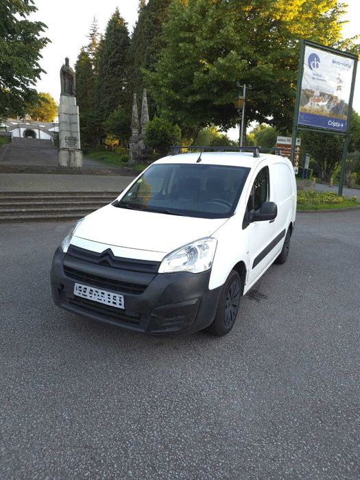 Citroën Berlingo 1.6 BlueHDi longa 100cv – 2018 – 180 000 km – 3 Lugares - 1 proprietário   8.900€