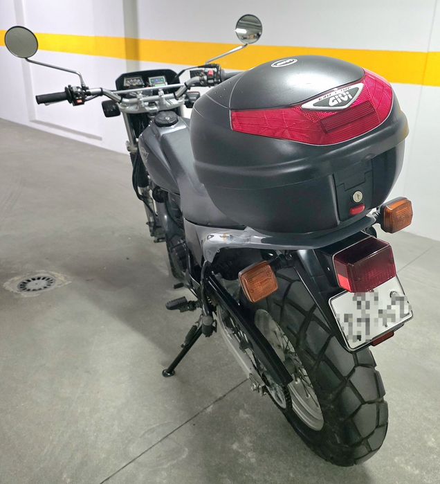 Yamaha TW 125CC.