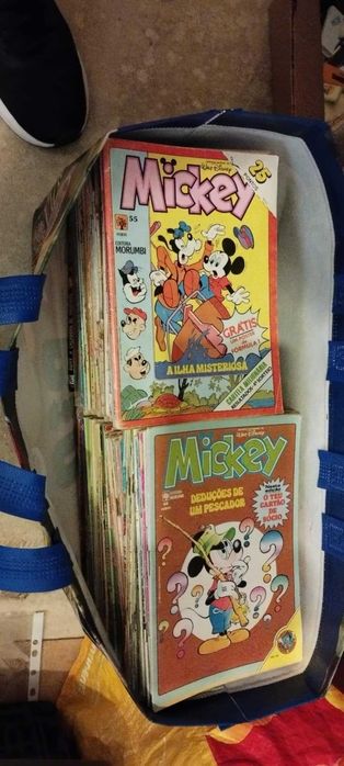 Livros variados, antigos , infantis , jovens , banda desenhada , etc