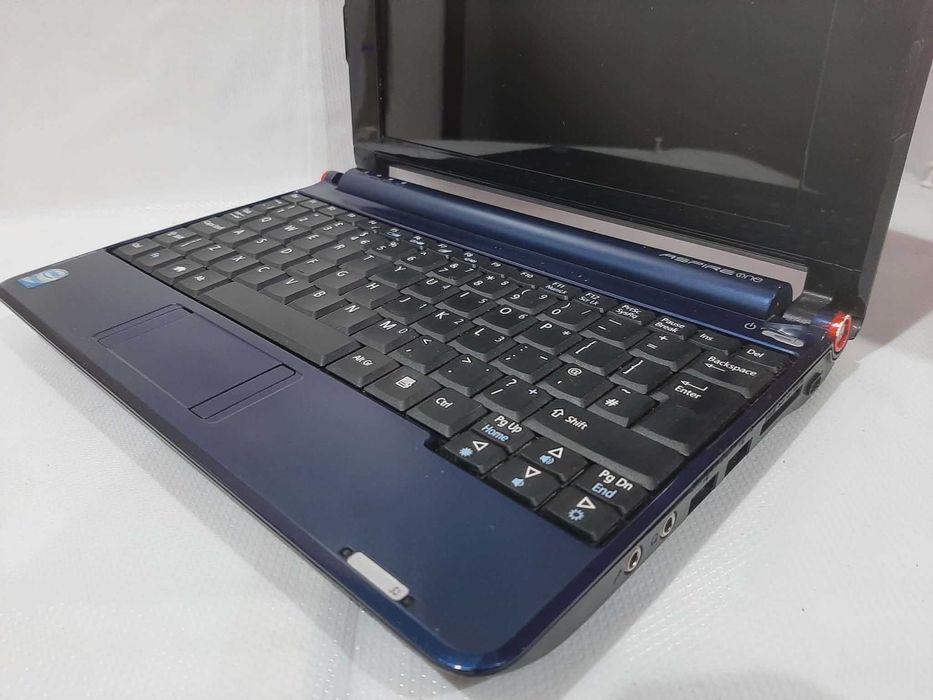 Notebook Acer aspire One ZG5 Atom N270/1GB/eMMC 16GB /Win 7