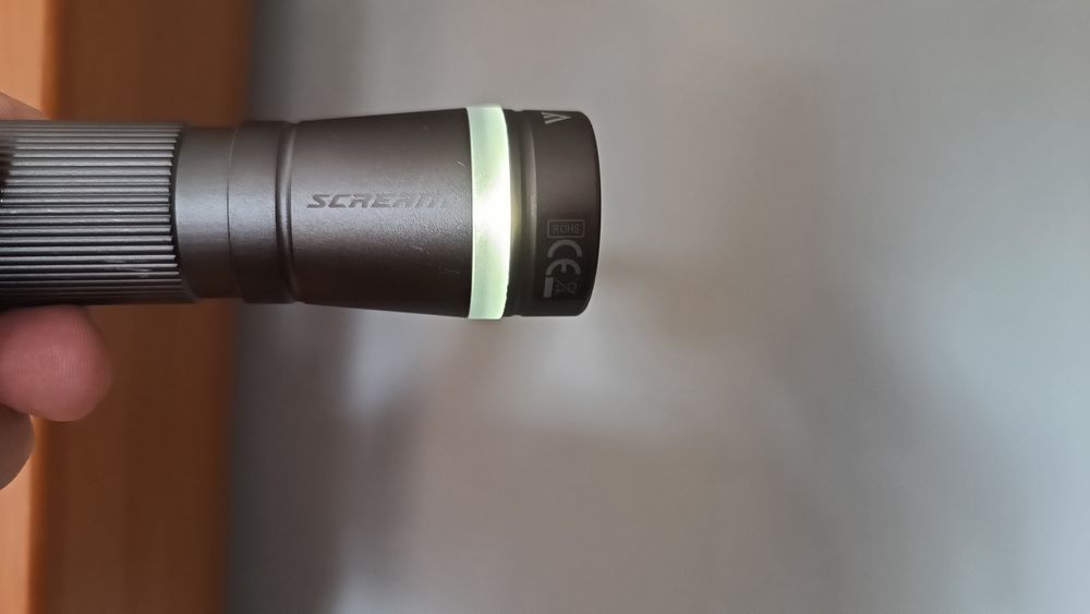 Latarka rowerowa  Mactronic scream