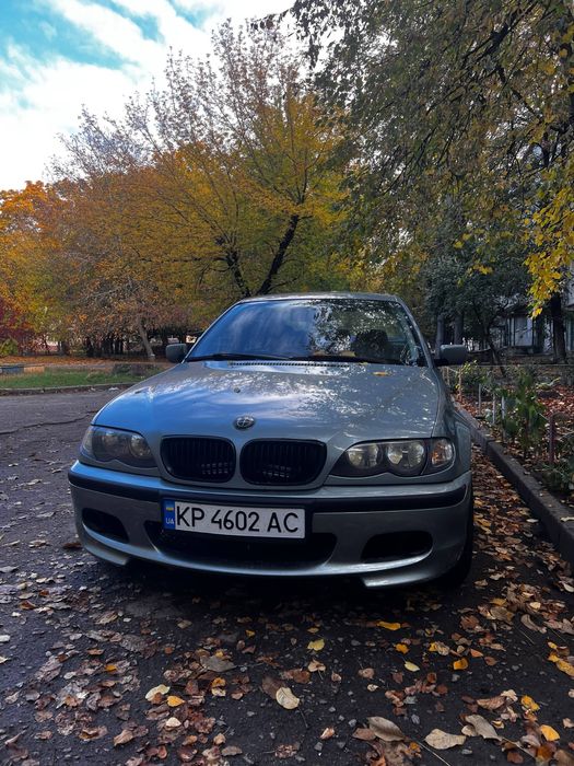 Продам БМВ Е46 2.0л