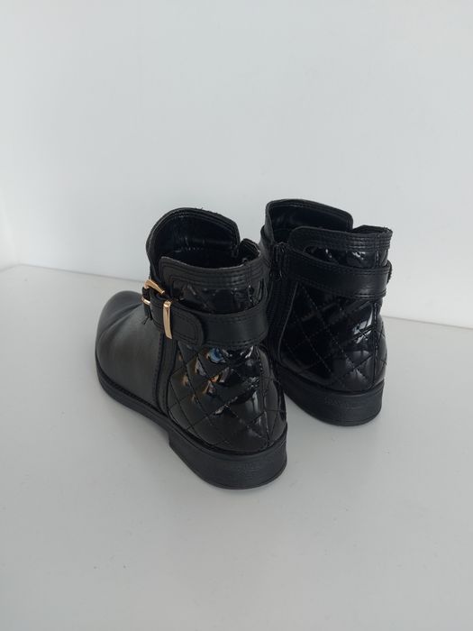 Buty botki skórzane ocieplane w rozmiarze 37
