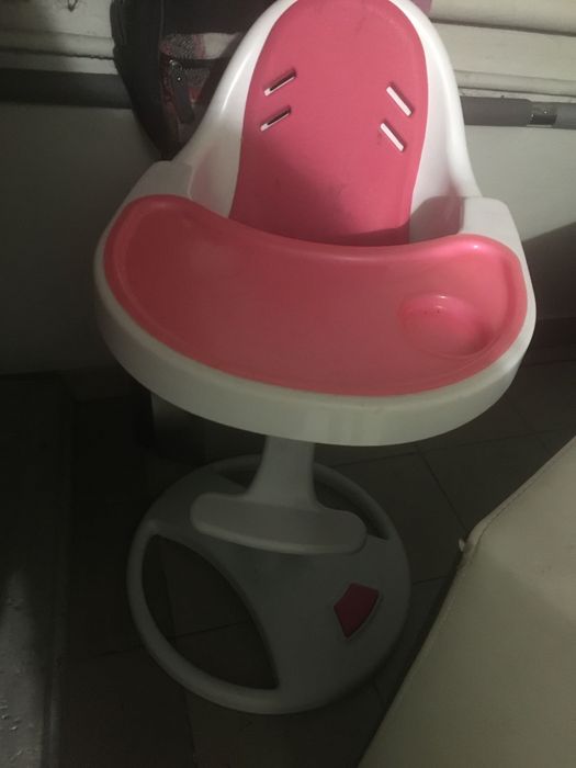 Fotelik do karmienia