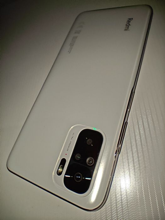 Продам Redmi Note 10