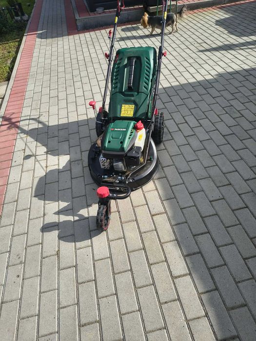 Kosiarka spalinowa