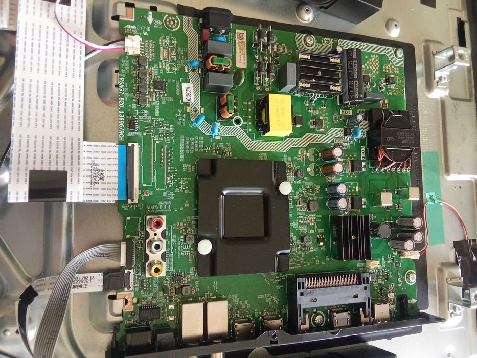 Mainboard Hisense 58A6N e acessórios e LEDS