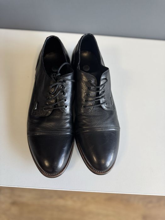 Шкіряні туфлі estro 39-40р