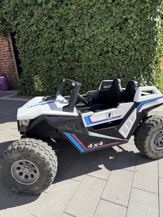 Auto Buggy dla dzieci  na akumulator z napędem 4x4 samochód