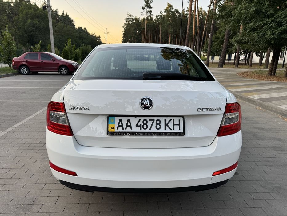 Skoda Octavia 2014 VIN TMBAJ2NE1FB006114 фото оголошення 7 з 24