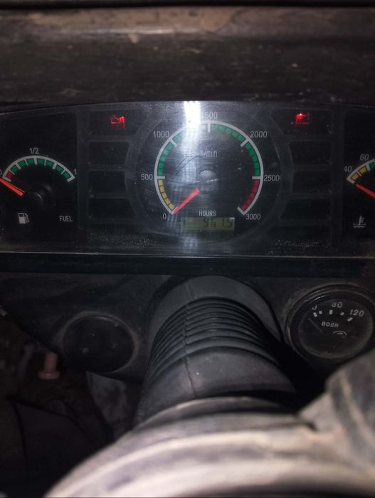 Кентавр 404S з кабіною 40 к.с. та фреза 1.5 м.