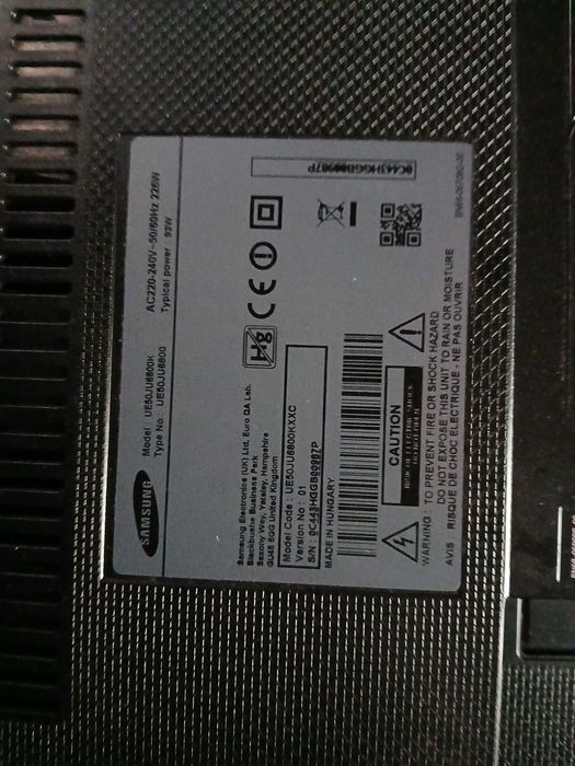 PEÇAS - TV LED 50" - Samsung UE50JU6800K - com Ecrã Partido!!!