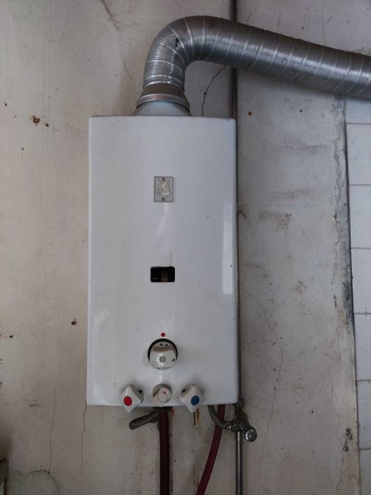 Esquentador Vaillant, 6 litros.