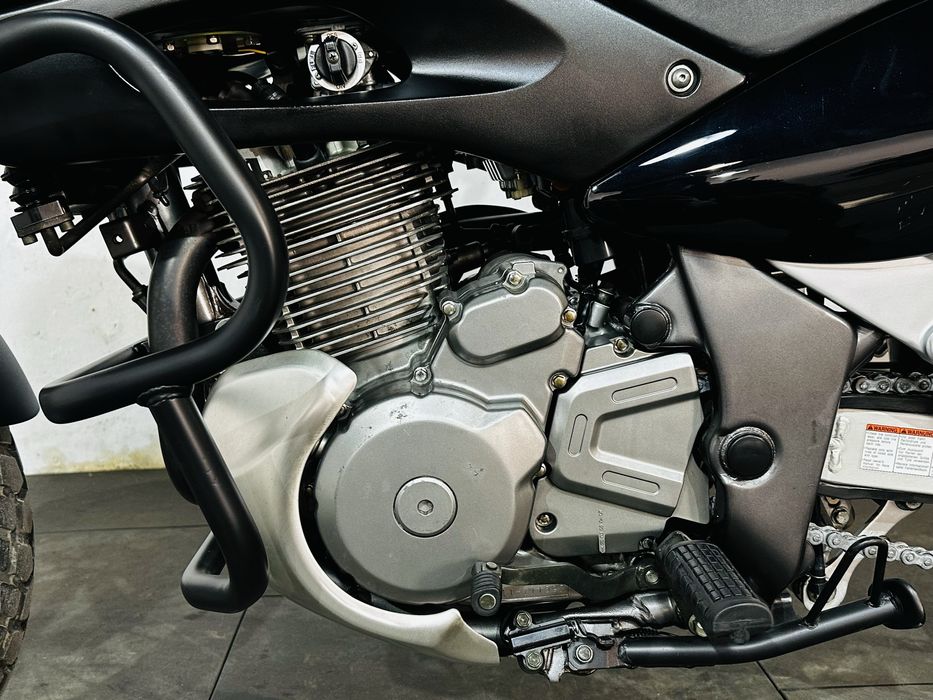 Suzuki Xf650 Freewind мото з європи (3600$)