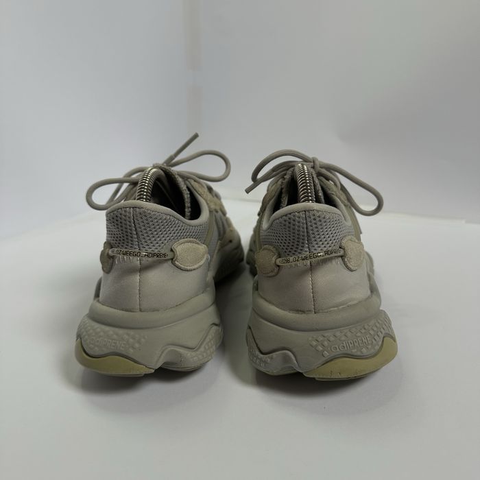 Кросівки Adidas Ozweego Розмір 38.5