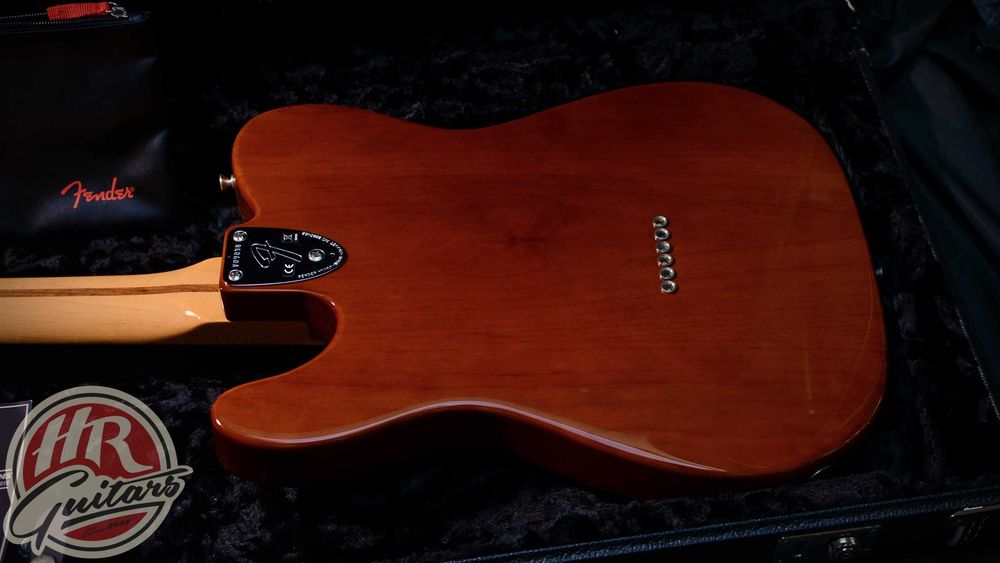 Fender AMERICAN ORIGINAL 70S TELECASTER Custom, rocznik 2020, Mocha