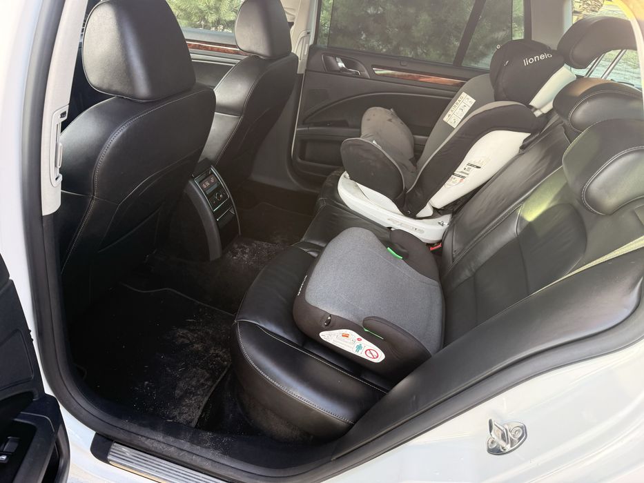Skoda Superb 2.0 tdi 140km DSG