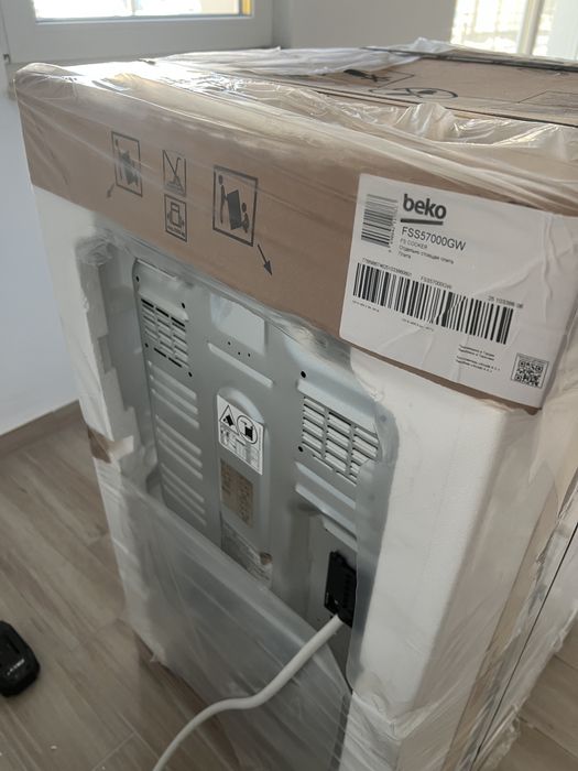 Kuchenka elektryczna z piekarnikiem