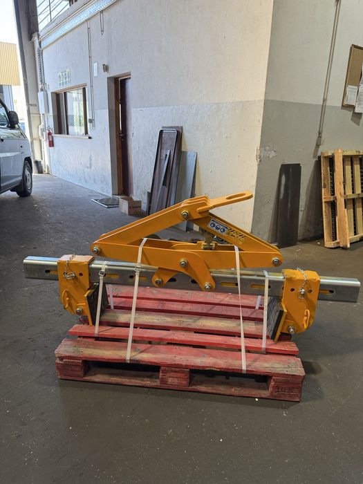 Tesoura para blocos ou placas 2500kg