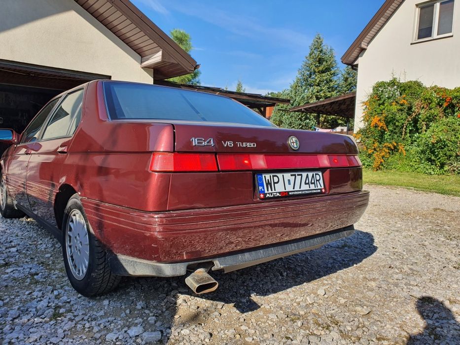 Alfa Romeo 164