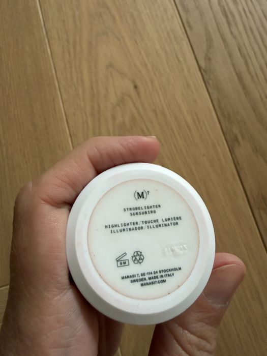 Manasi 7 róż rozświetlacz w kremie