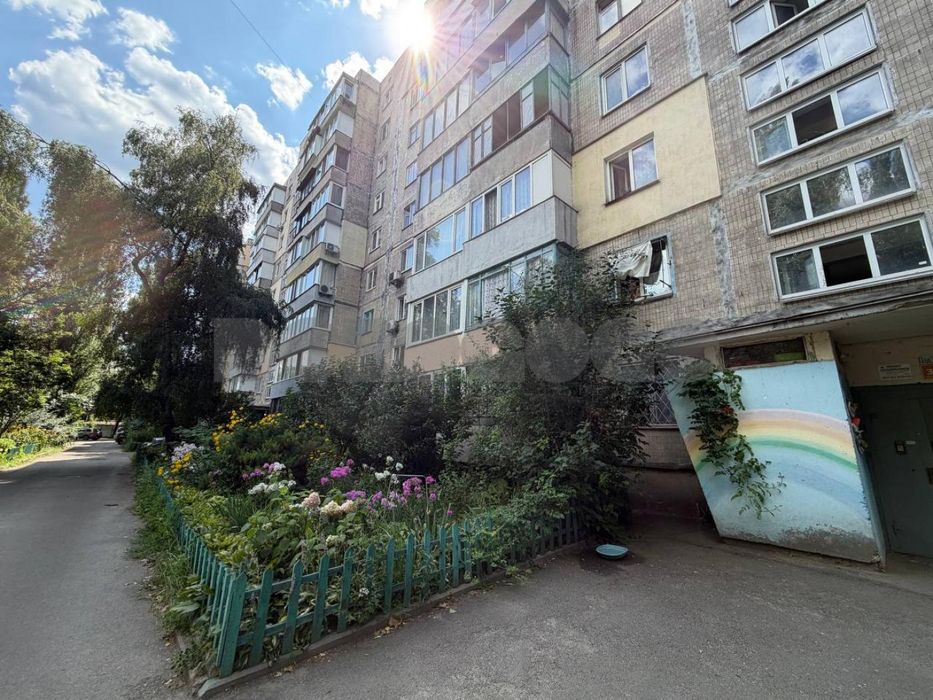 Продаж 2к, Ратушного 37, чешка, гарний стан, 49м2