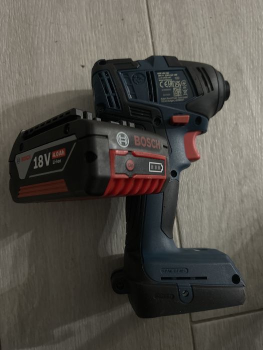 Bosch GDR 18V-200 zakretarka udarowa dokretarka klucz 200nm bezszczotk