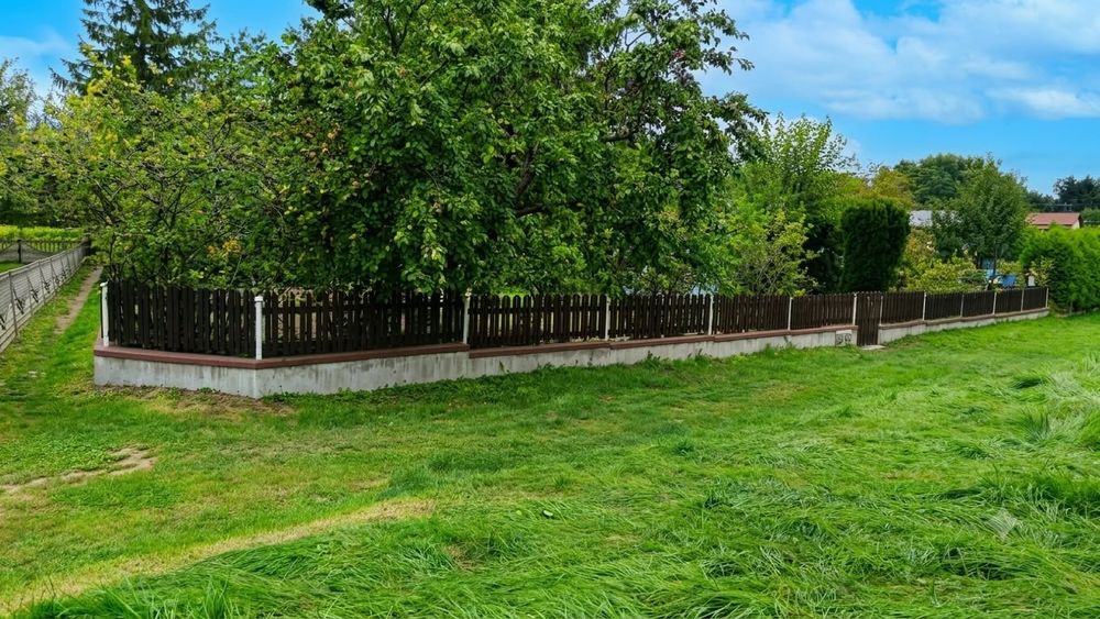 Działka rekreacyjna ROD 571 m², domek murowany, drzewa owocowe, Trzemeszno - Więcej