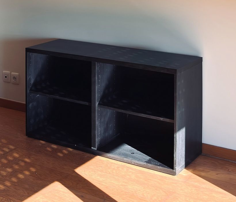 Móvel IKEA Preto 120x40x64 cm – Móvel TV / Arrumação