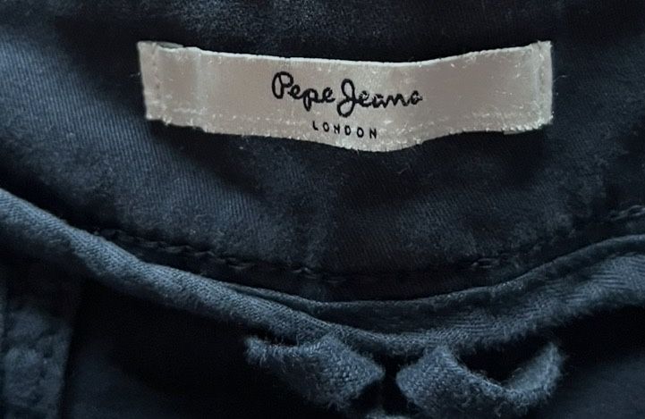 Vendo Calções Pepe Jeans.