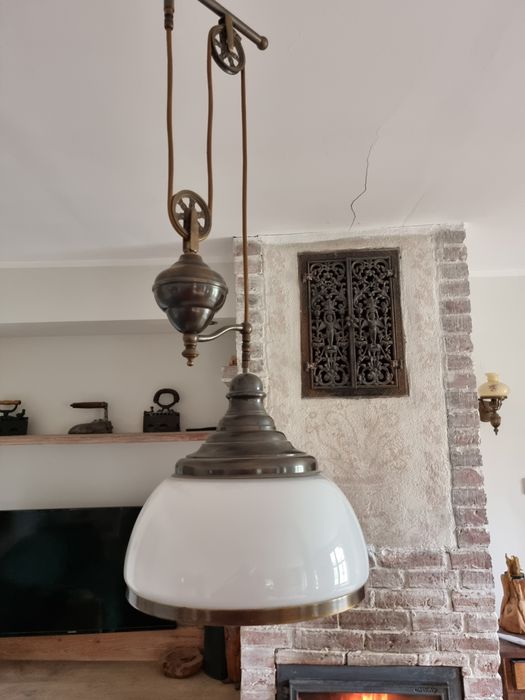 Lampa wiszaca, regulowana, mosiężna, żyrandol, sufitowa, śliczna