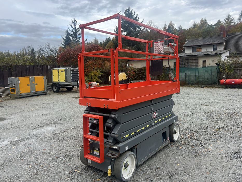 Elektryczna zwyżka podnośnik koszowy SKYJACK SJIII 3226