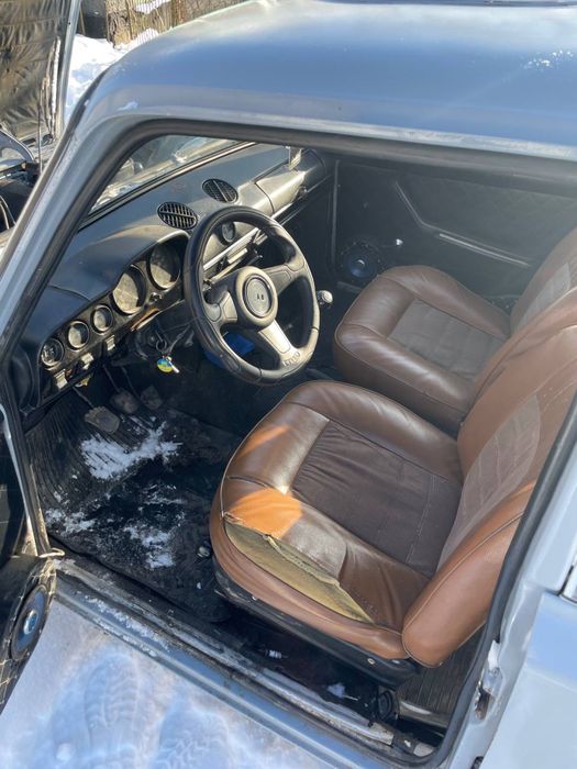 Продам ваз 2106