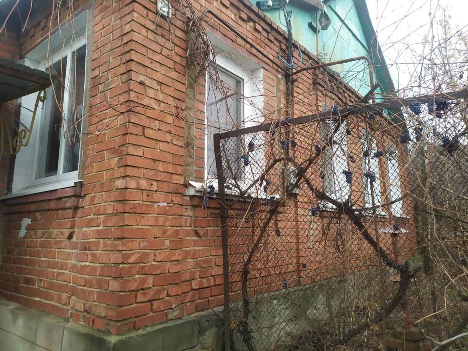 Не военным! Сдам 4к дом район Артёмовского моста