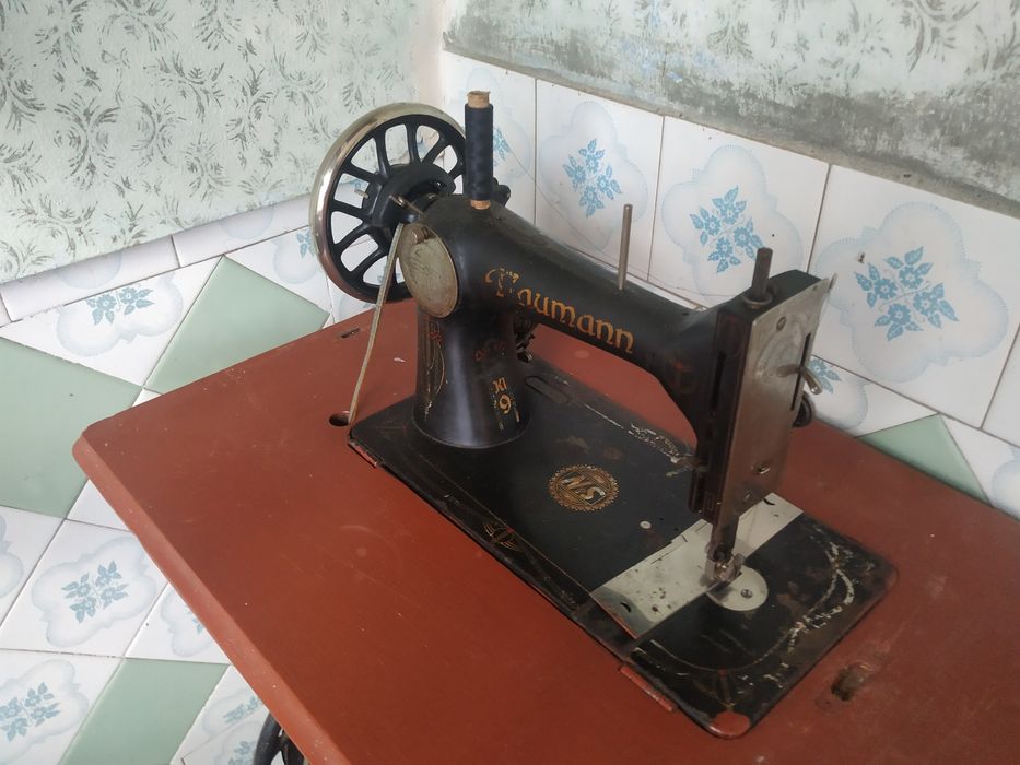 Продам швеюну машину"Nayman"Стартова ціна 140$