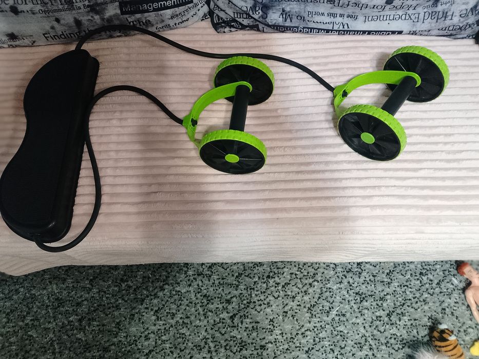 Універсальний тренажер для всього тіла