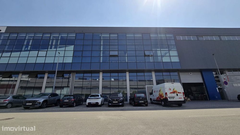Loja para Arrendamento em Azurém – Guimarães | 278 m²