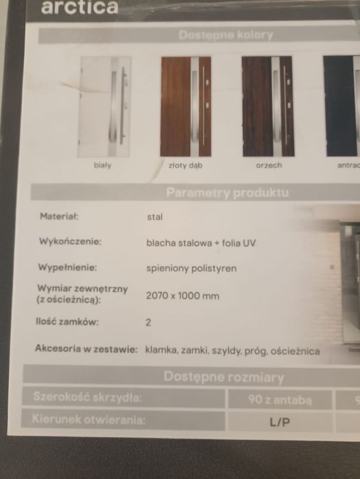 Drzwi wejściowe prawie nowe