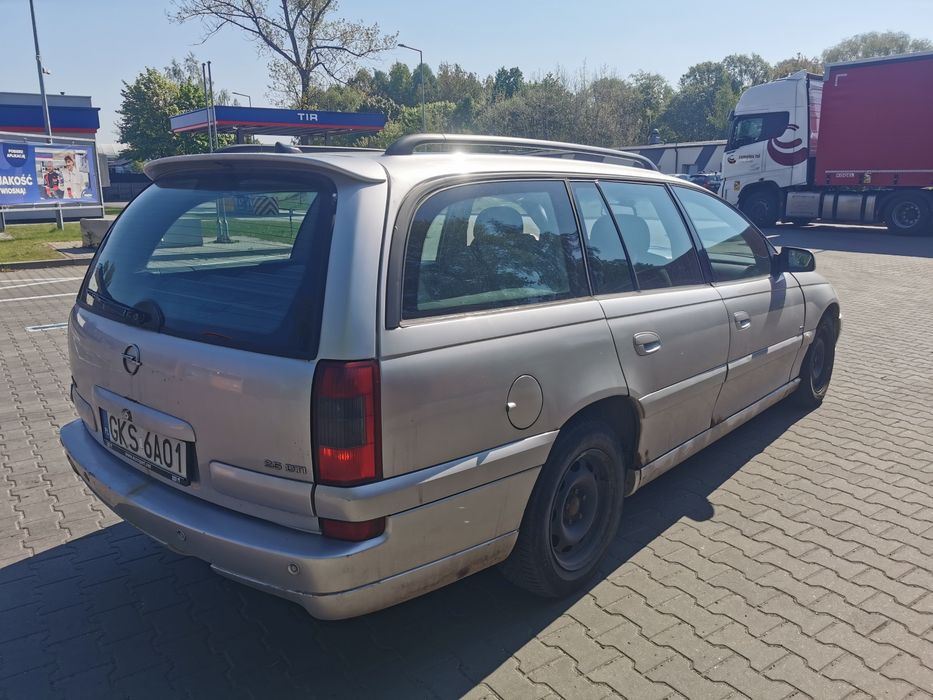 Opel omega 2.5 tył napęd DRIFT bmw